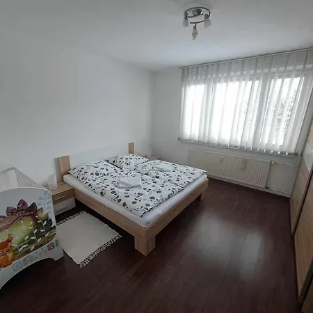 Krasny V Lokalite * マルティン